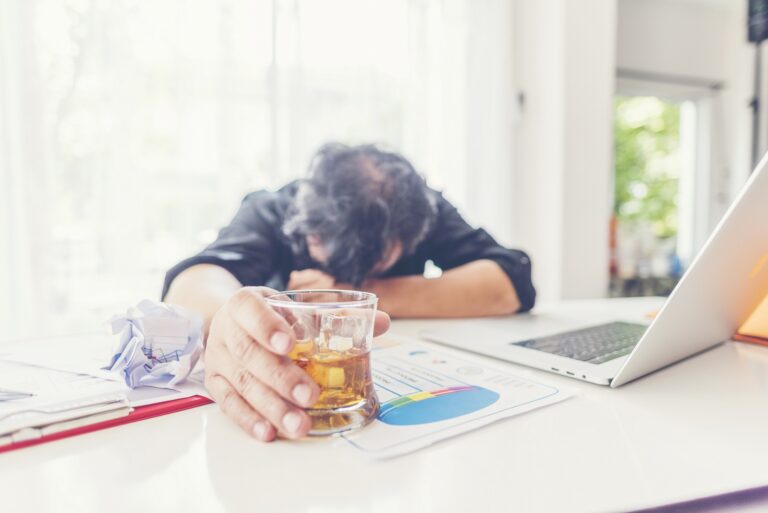 Health-Risks-of-Alcohol-Harmful-Use-of-Alcohol-www.mend_.zone