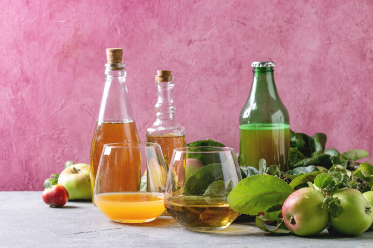 Apple-Cider-Vinegar-Health-Benefits-Nutrition-Facts-Uses-and-Potential-Side-Effects-One-Health-Assist