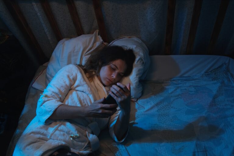 Social Media and Sleep: The Silent Saboteur of Your Rest Social Media and Sleep The Silent Saboteur of Your Rest