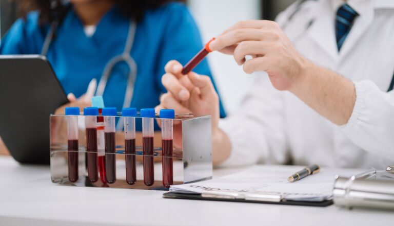 Book Blood Tests Online for Diabetes, Thyroid, KFT, LFT, Lipid Profile, CBC, URINE, Vitamins, IgE, CRP and More Book Blood Tests Online for Diabetes, Thyroid, KFT, LFT, Lipid Profile, CBC, URINE, Vitamins, IgE, CRP and More